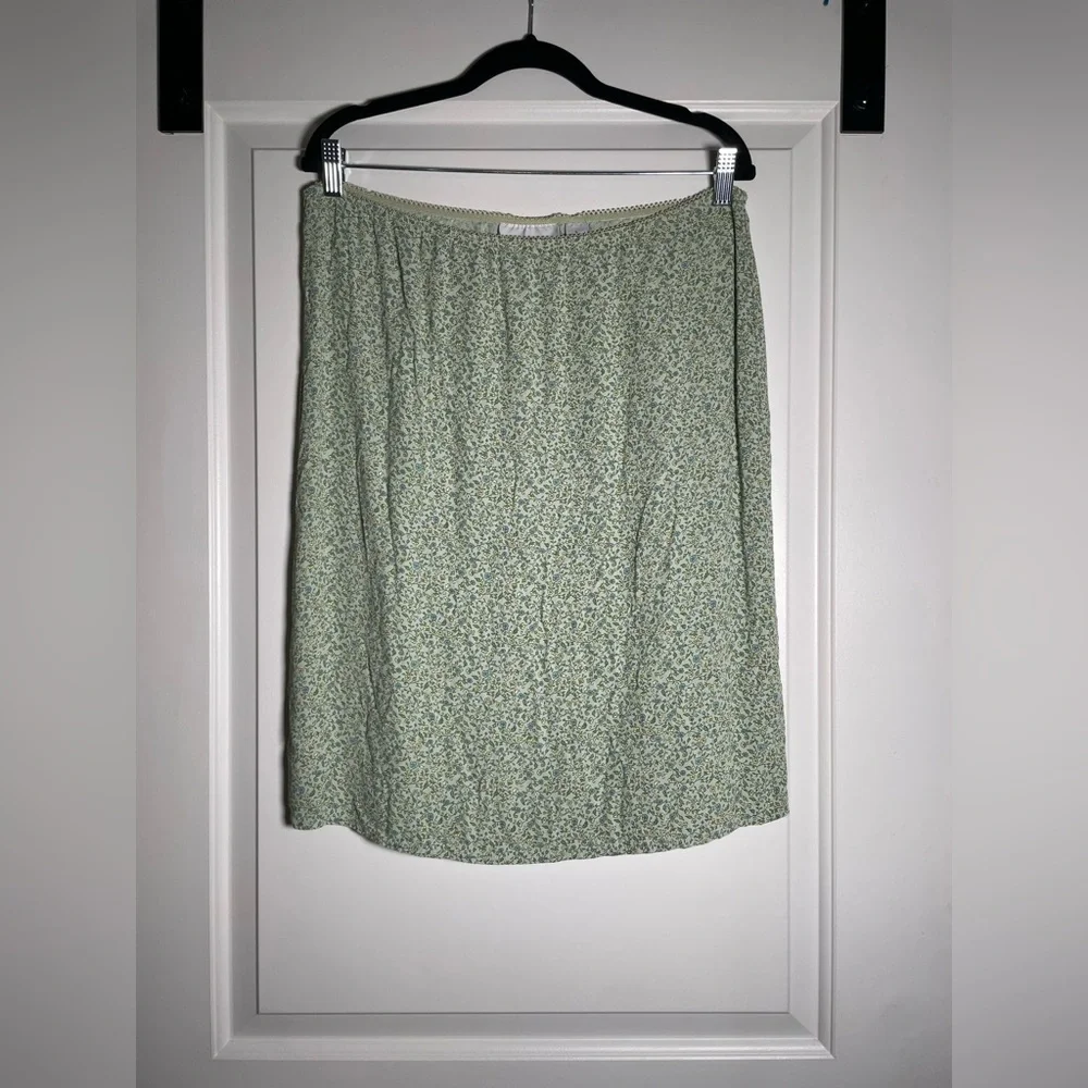 Old Navy Pastel Green Floral Slip Skirt - Picture 2 of 6